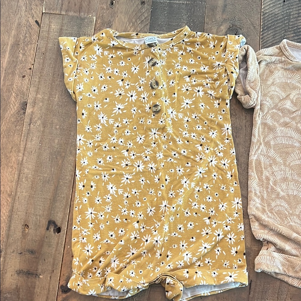 Lou Lou & Company Yellow Star Bodysuit